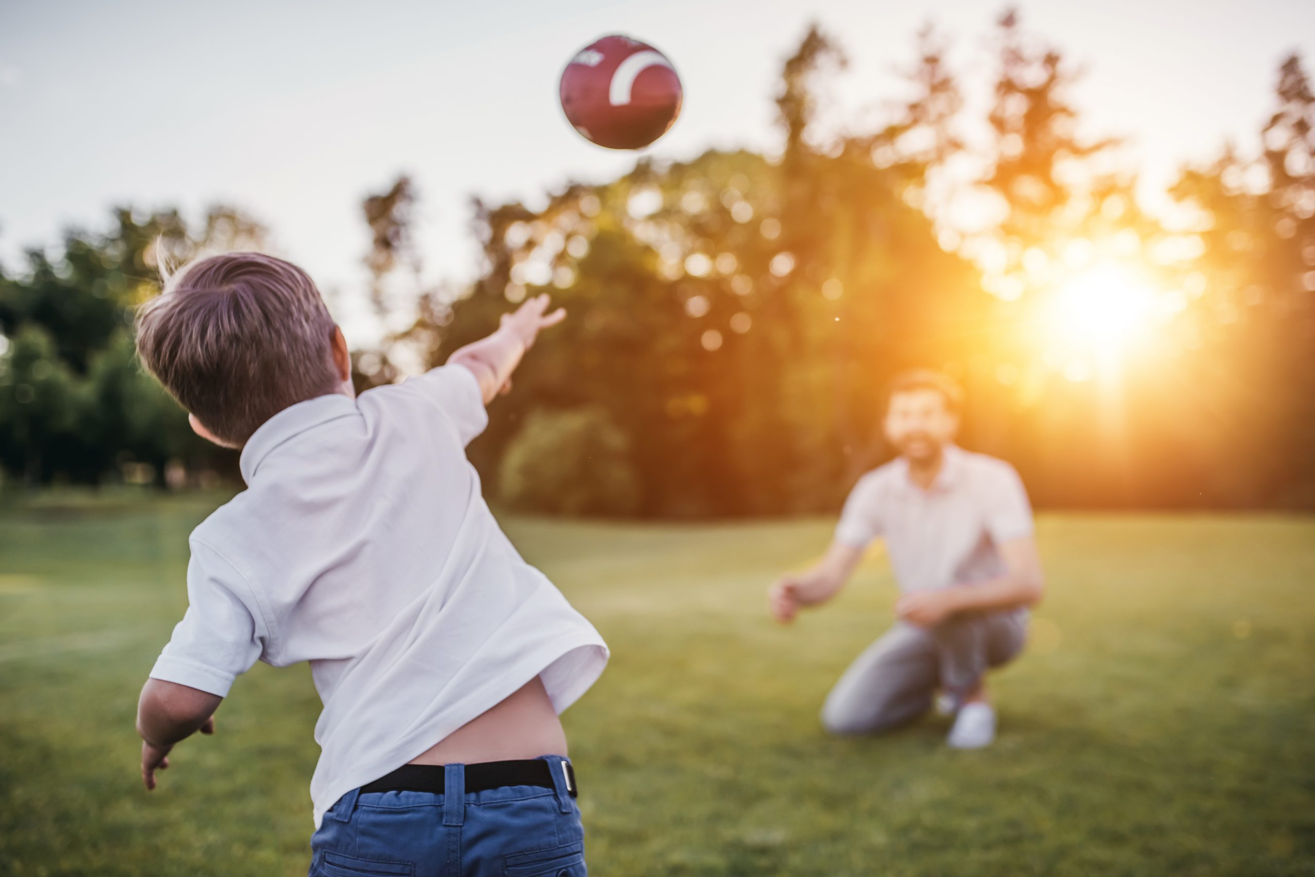 paddestoel Aanpassingsvermogen regeren 10 tips: Balspelletjes voor buiten – KiDDoWz: voor kinderen en hun  (groot)ouders